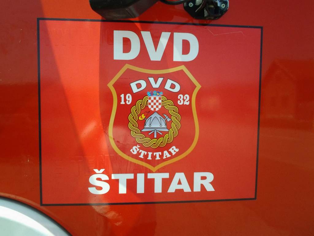 DVD iz Štitara nedavno je kroz donaciju prijatelja iz Austrije pribavilo još jedno specijalizirano navalno vozilo za gašenje požara.