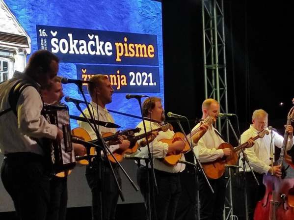 U Županji održan 16. Glazbeni festival „Šokačke pisme“