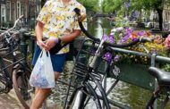 NEVEN NIKOLIĆ (24) U AVANTURI ŽIVOTA: U daleki se Amsterdam mladi Županjac dovezao biciklom