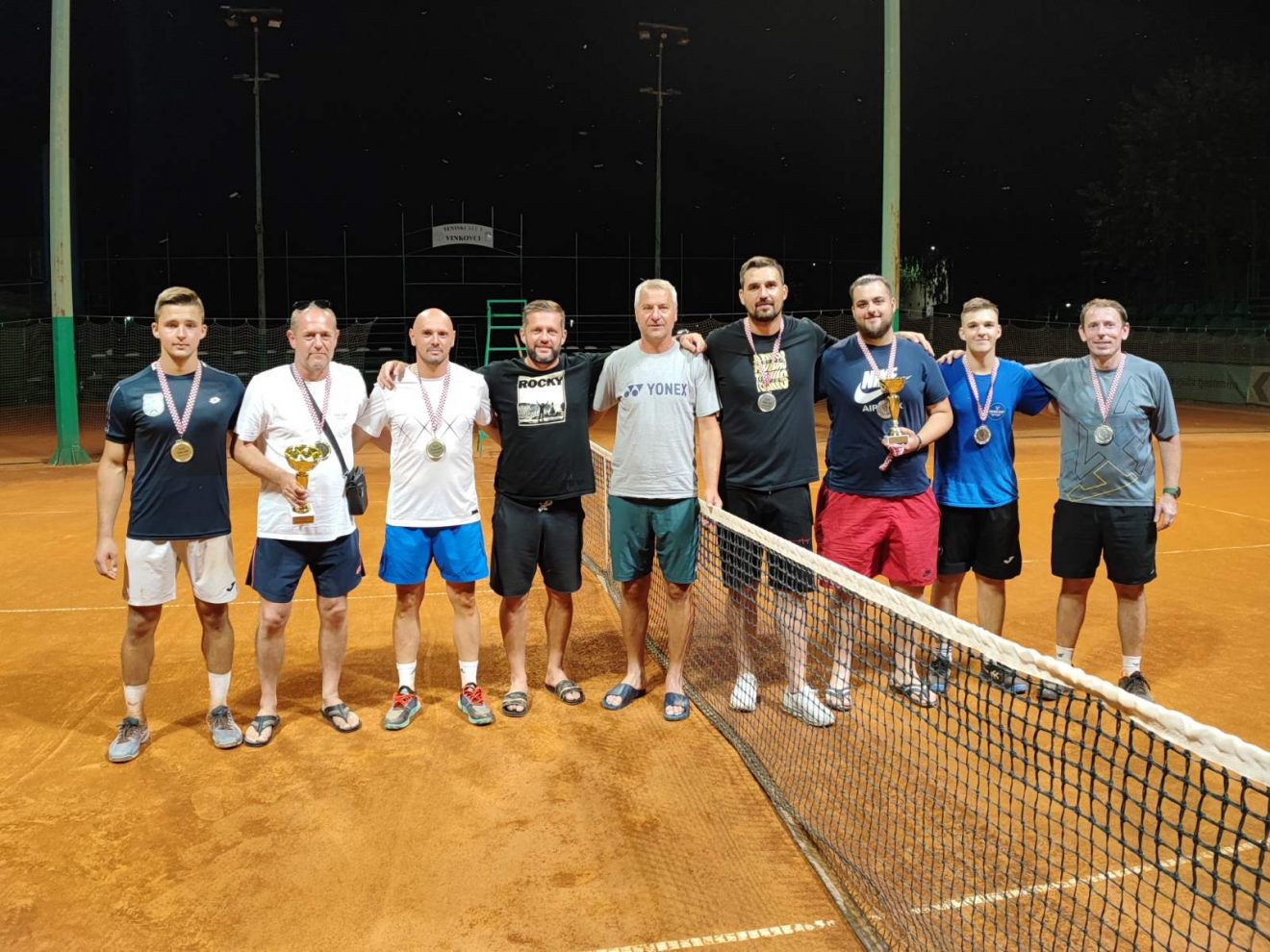 Ekipa Teniski klub Županja 2 pobjednik prvog županijskog Tenis Cupa