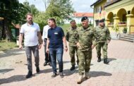 NA PODRUČJU OPĆINE CERNA U saniranju štete pomažu vojnici, u nedjelju stižu i volonteri iz cijele Hrvatske