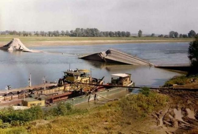 Prvi most Županja - Orašje srušen je prije 32 godine
