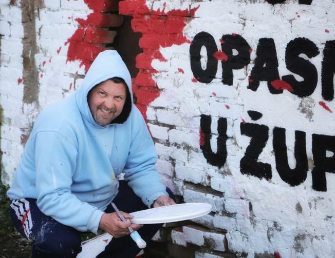 Muralima i grafitima Mario Vukorep oživio je Županju