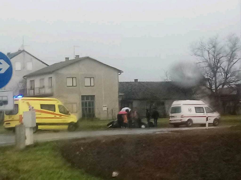 Teška prometna nesreća na križanju Županja Bošnjaci