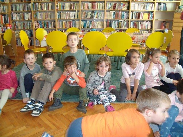 U Gradskoj knjižnici Županja održana radionica za najmlađe sa temom Jesen